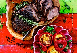 Lamsbout met koffierub en gratinpaprika’s