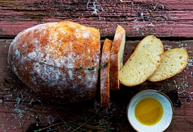 Aardappel-Tijmbrood met Parmezaan
