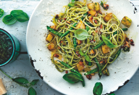 Pasta genovese met aardappeldobbelsteentjes