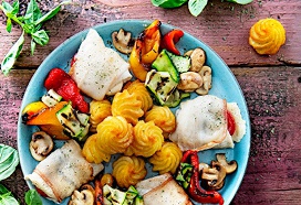 Saltimbocca van vis met lardo, gegrilde groenten en Pom’ Duchesse