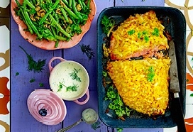 Zalmfilet met röstikorst, olijfboontjes en dilleroomsaus