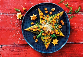 Pesto-ster met zoete aardappel, rucola en oude kaas