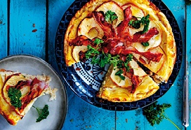 Zuurkoolquiche met aardappel, spek en appel